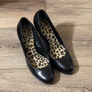 Franco Sarto genuine black leather heels